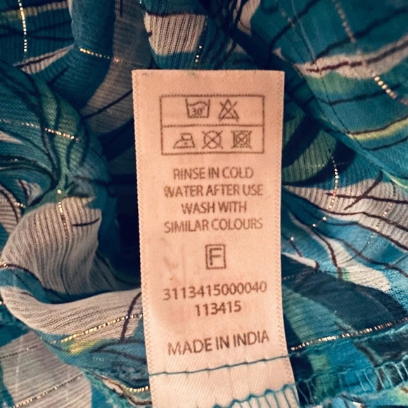 SWIMSUIT COVER UP ~ Women’s blue and white sheer beach cover-up size OS - Picture 3 of 10